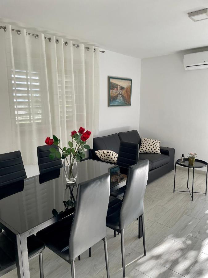 Apartment Paulina Trogir Zewnętrze zdjęcie